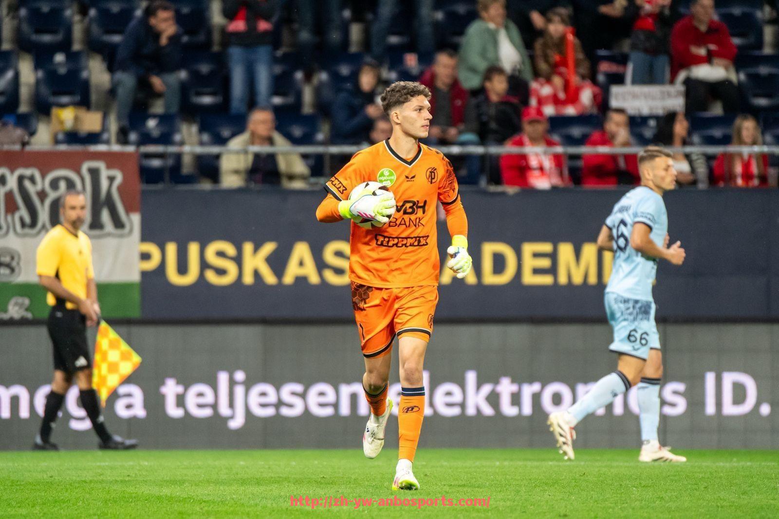 安博体育官网-德甲球队历史上创造的纪录与传奇时刻回顾